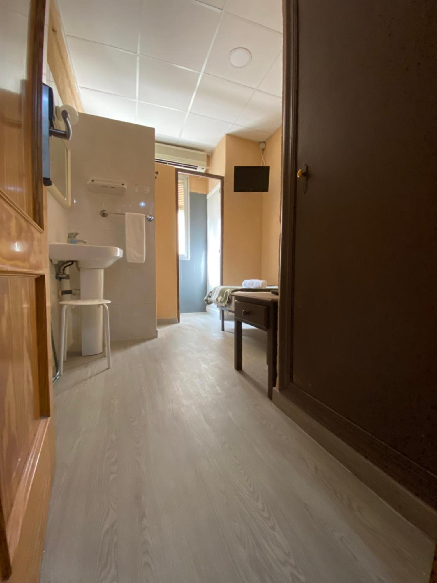 Sleep&Go Hotell Alicante Eksteriør bilde